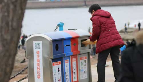 如何分类生活垃圾？四色垃圾桶，收纳<strong></strong>收纳种类各不同