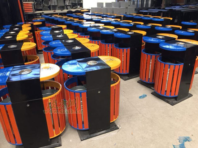 户外椭圆钢木分类垃圾桶厂家制作图