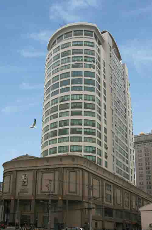 新上海城市广场